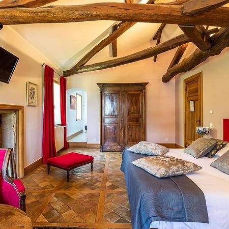Domaine De La Ruisseliere Hotell Lacenas Exteriör bild