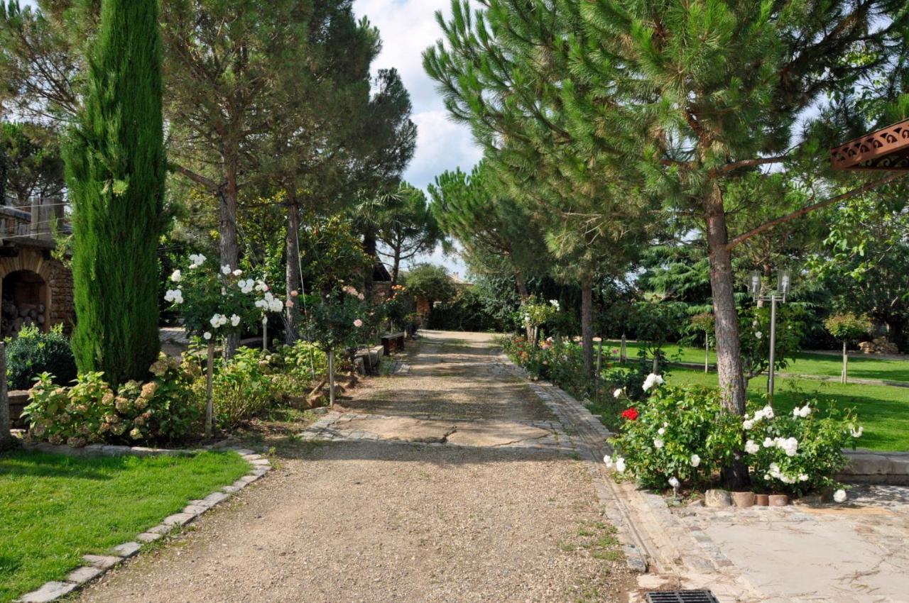 Domaine De La Ruisseliere Hotell Lacenas Exteriör bild