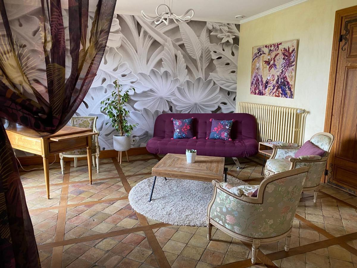 Domaine De La Ruisseliere Hotell Lacenas Exteriör bild