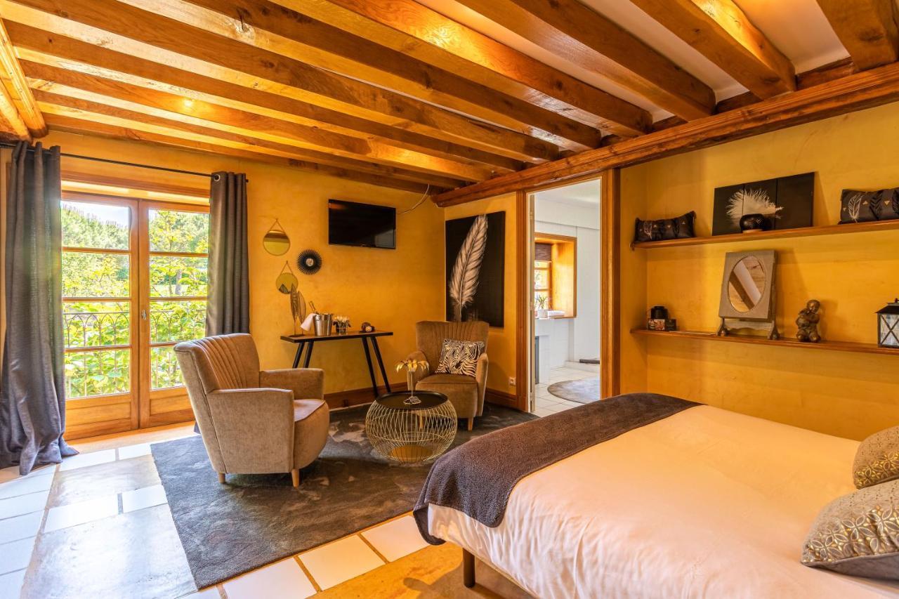 Domaine De La Ruisseliere Hotell Lacenas Exteriör bild