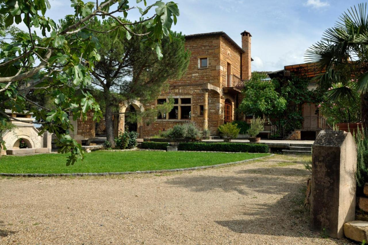 Domaine De La Ruisseliere Hotell Lacenas Exteriör bild