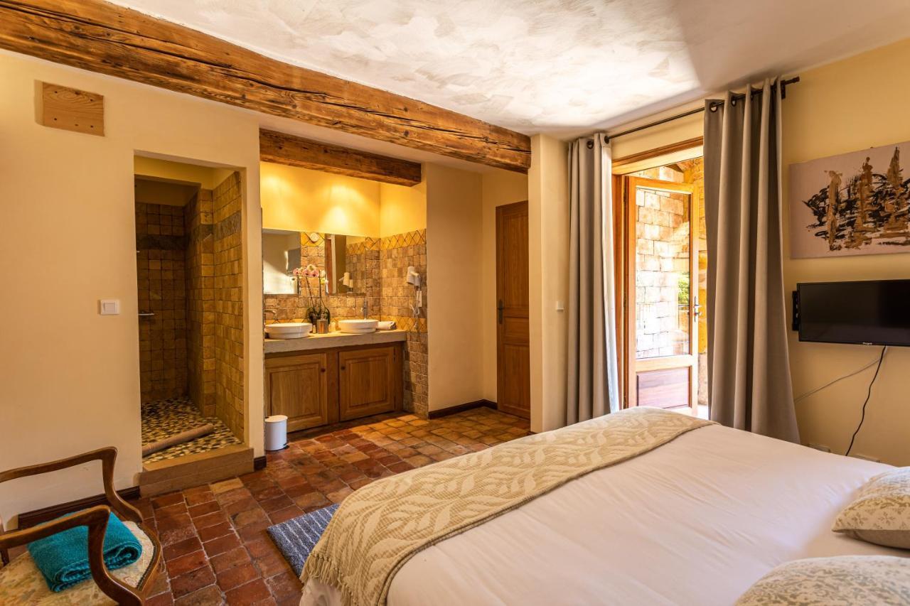 Domaine De La Ruisseliere Hotell Lacenas Exteriör bild