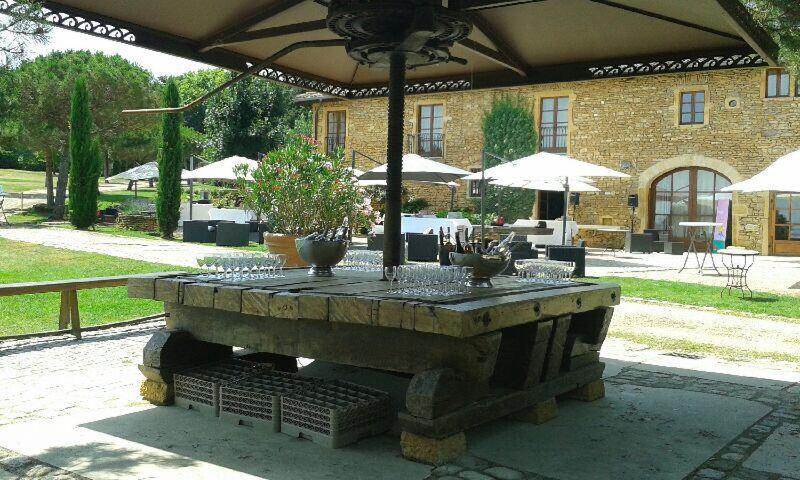 Domaine De La Ruisseliere Hotell Lacenas Exteriör bild